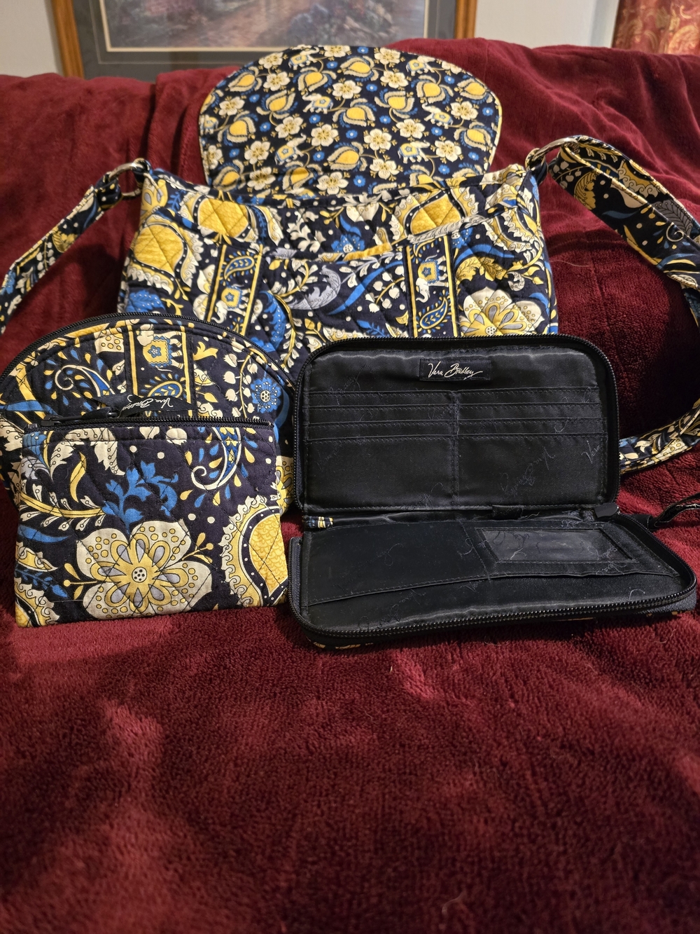 Vera Bradley Quilted Crossbody Bag & Pouch Set in Navy Yellow Floral